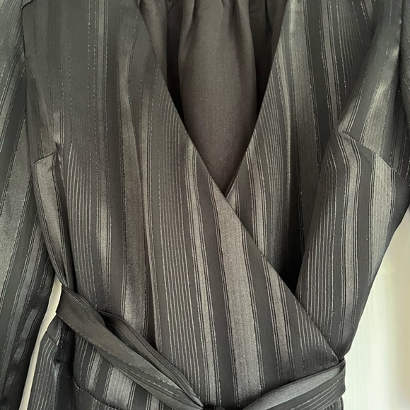 Tart Collection Black wrap around dress Size Small w/ tags - Picture 2 of 4